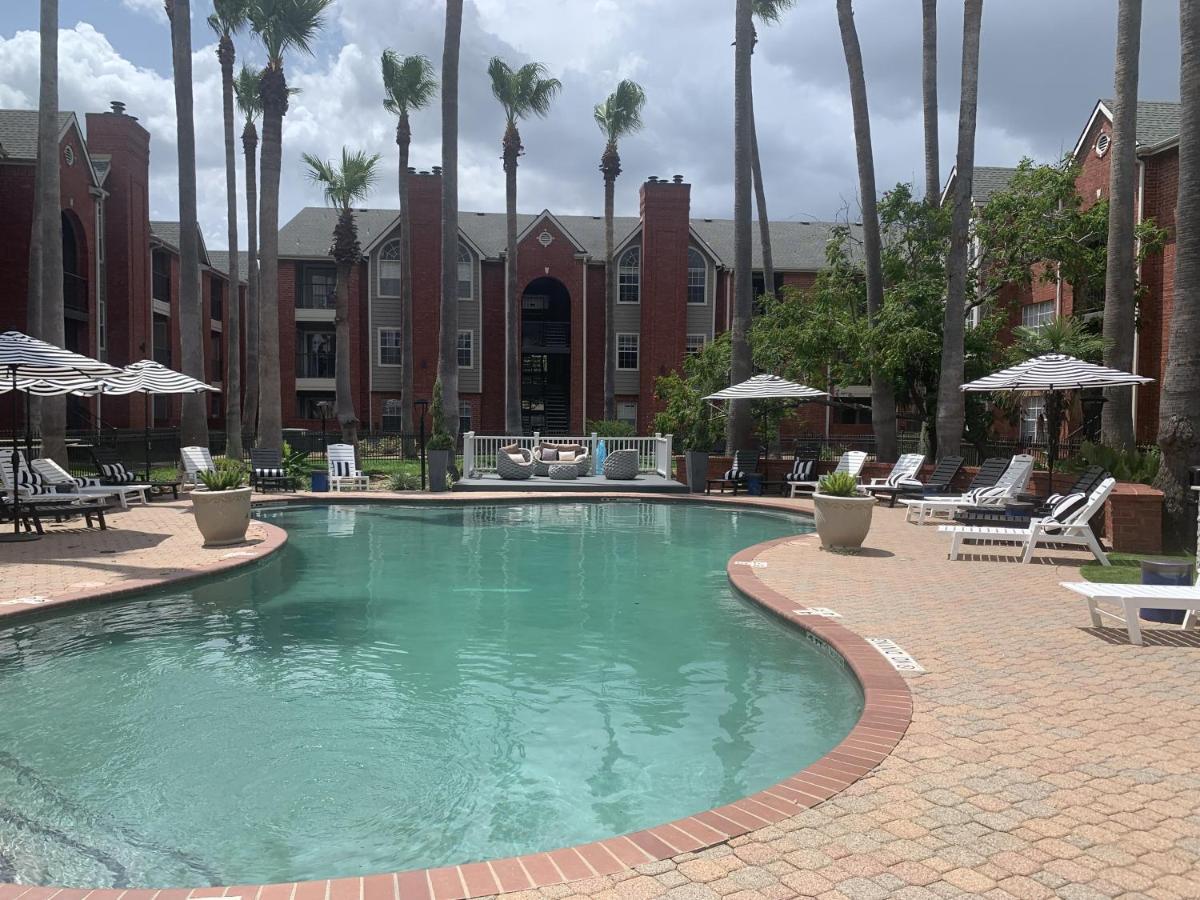 Spacious 2Br&2Ba Med Center Apt, Free Parking&Shuttle Houston Exterior photo