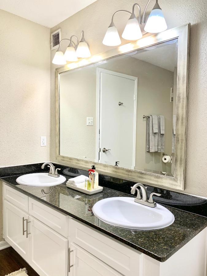 Spacious 2Br&2Ba Med Center Apt, Free Parking&Shuttle Houston Exterior photo